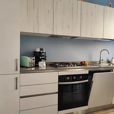 Casa Nadia A Pochi Passi Dal Mare Con Garage, Terrazza E Sala Giochi Apartamento