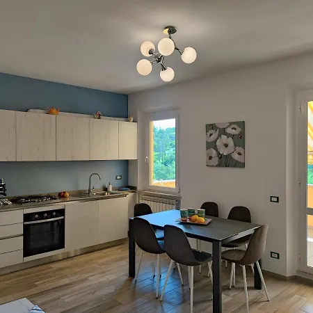 Apartment Italian Experience-casa Nadia A Pochi Passi Dal Mare Con Garage, Terrazza E Sala Giochi Numana