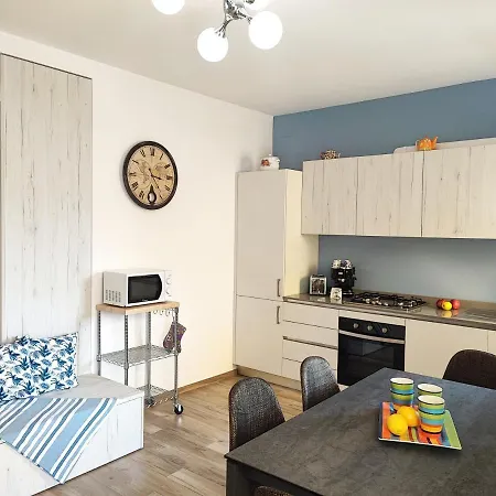 Apartment Casa Nadia A Pochi Passi Dal Mare Con Garage, Terrazza E Sala Giochi *