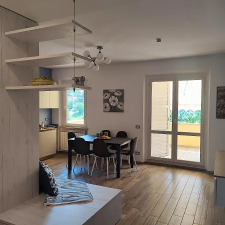 Casa Nadia A Pochi Passi Dal Mare Con Garage, Terrazza E Sala Giochi *
