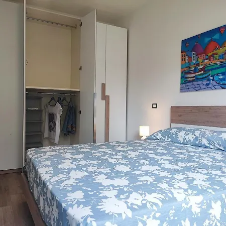 Casa Nadia A Pochi Passi Dal Mare Con Garage, Terrazza E Sala Giochi *