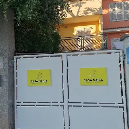 Casa Nadia A Pochi Passi Dal Mare Con Garage, Terrazza E Sala Giochi *